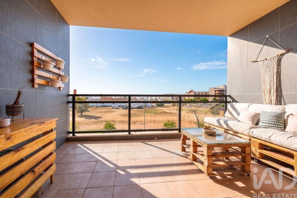 Property photo 1 of 35