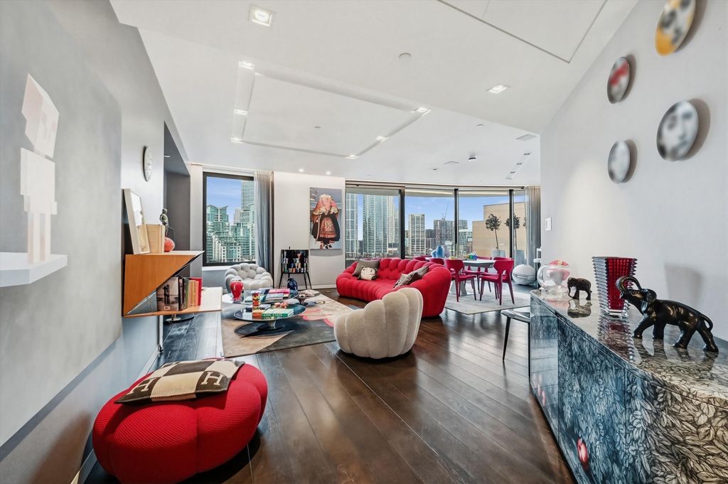 Property photo 1 of 17 Image