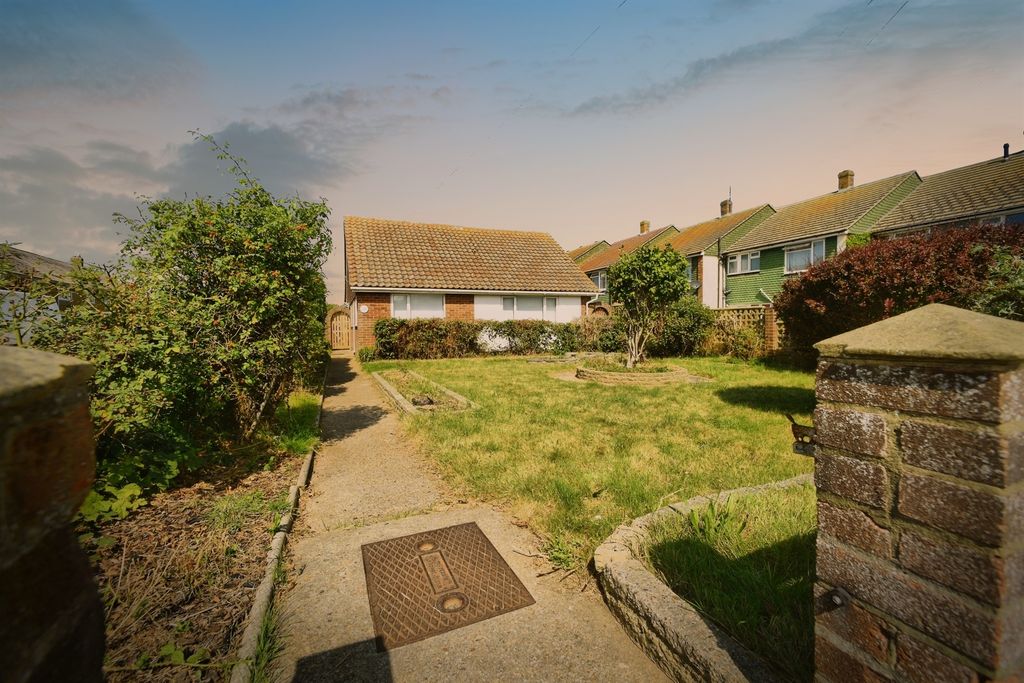 Property photo 1 of 21