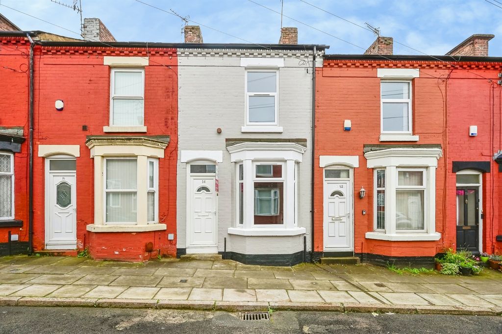 Property photo 1 of 11