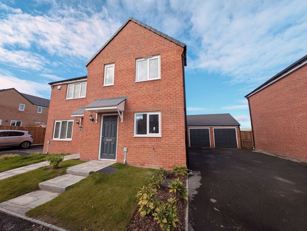 Property photo 1 of 17 Picture No. 01