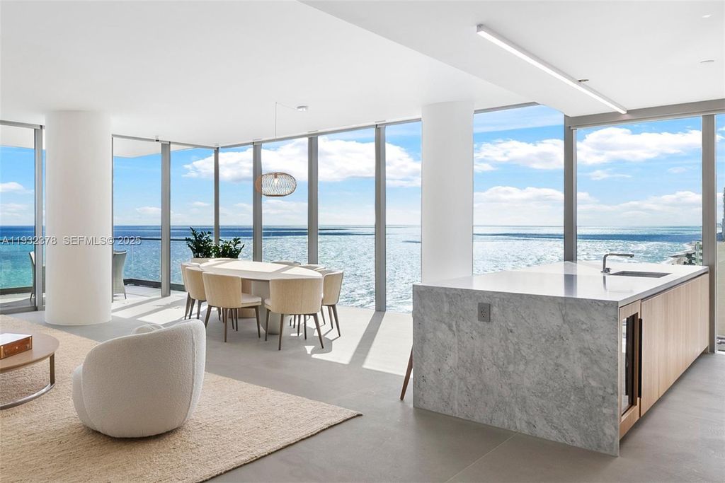 Property photo 2 of 50 <Alttext/>