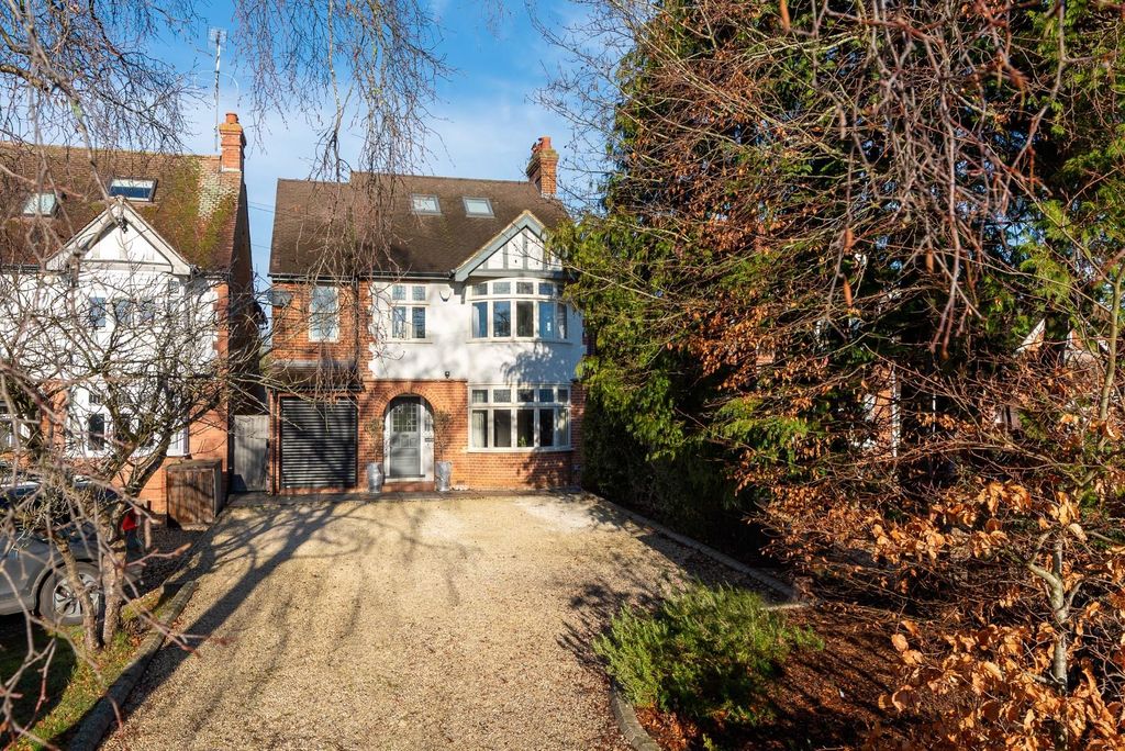 Property photo 1 of 31