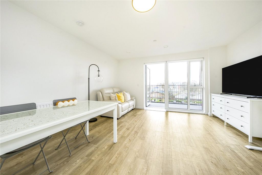 Property photo 2 of 13 Reception Room