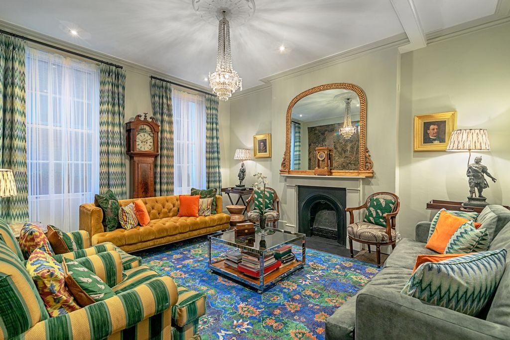 Property photo 3 of 48