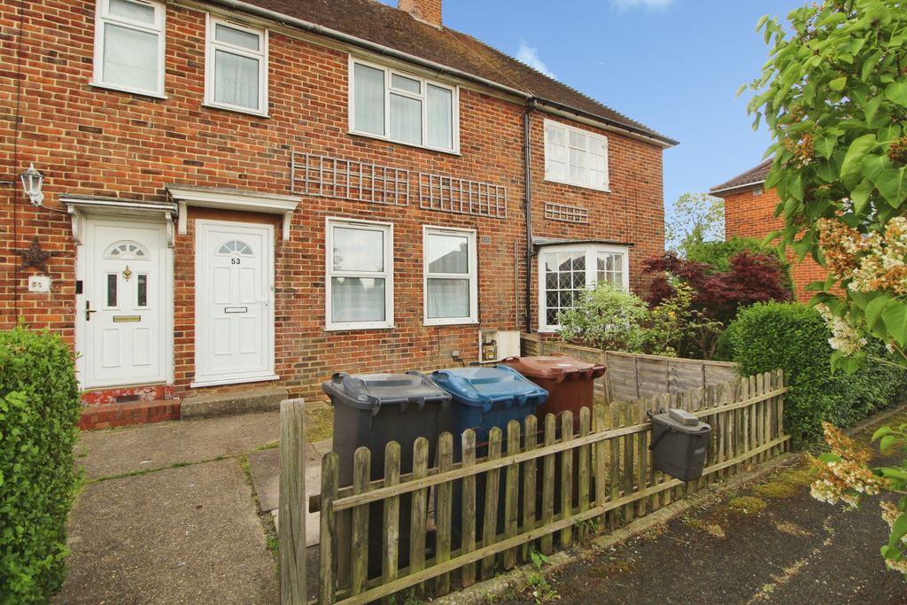 Property photo 1 of 19 Two Double Bedroom House To Rent