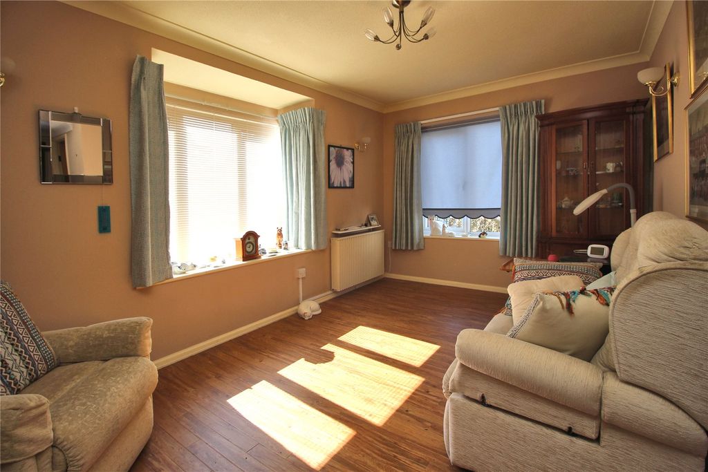 Property photo 3 of 10 Picture No. 01