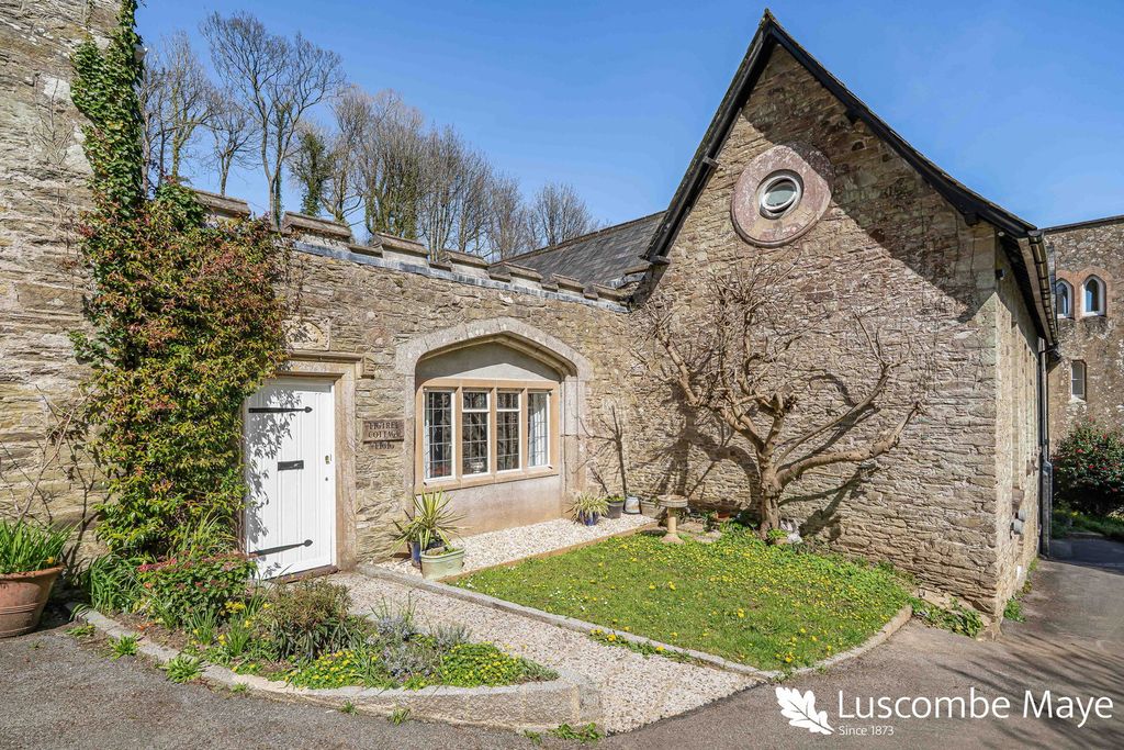 Property photo 1 of 22