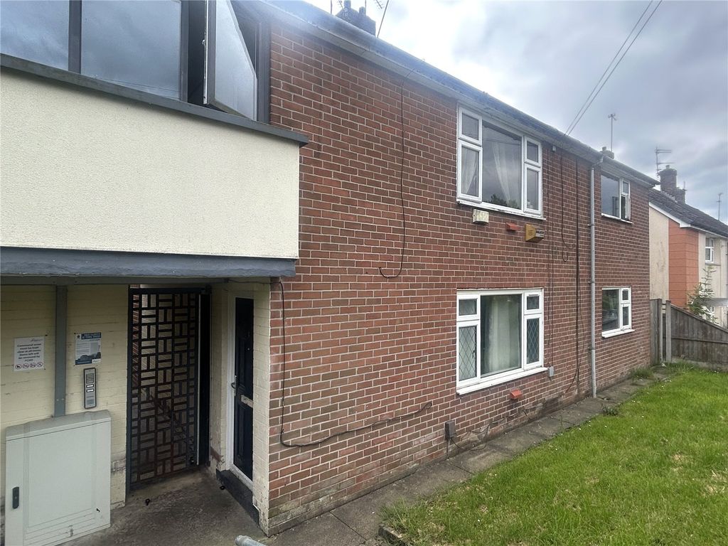 Property photo 1 of 11 External