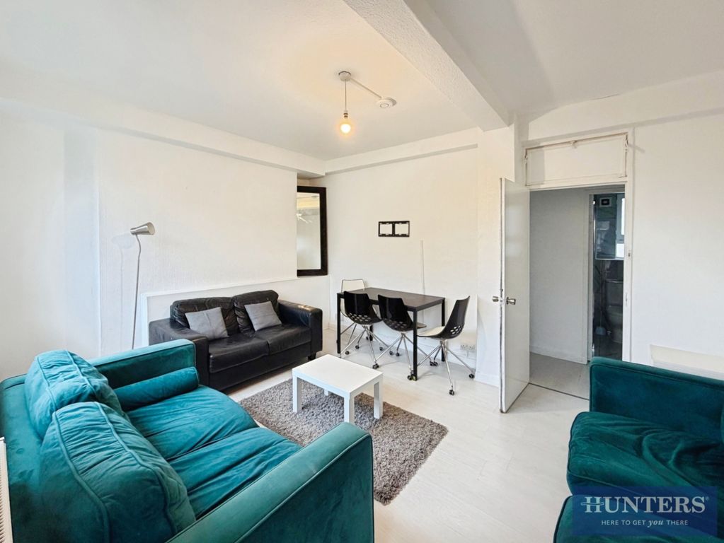 Property photo 2 of 12 Pbox-Img.Jpeg