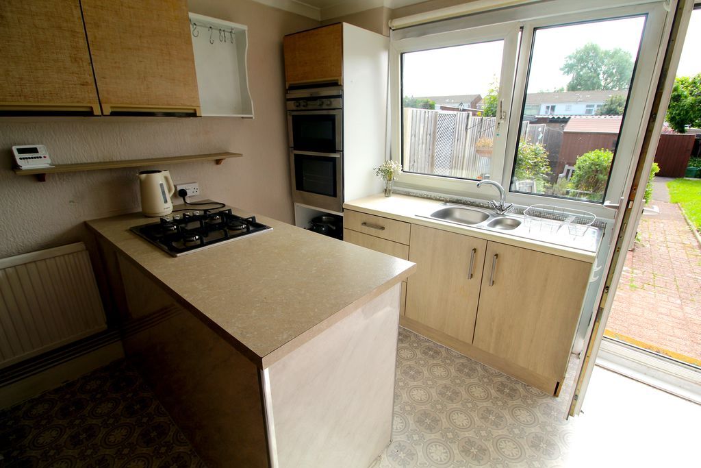 Property photo 3 of 14 Kitchen/Diner