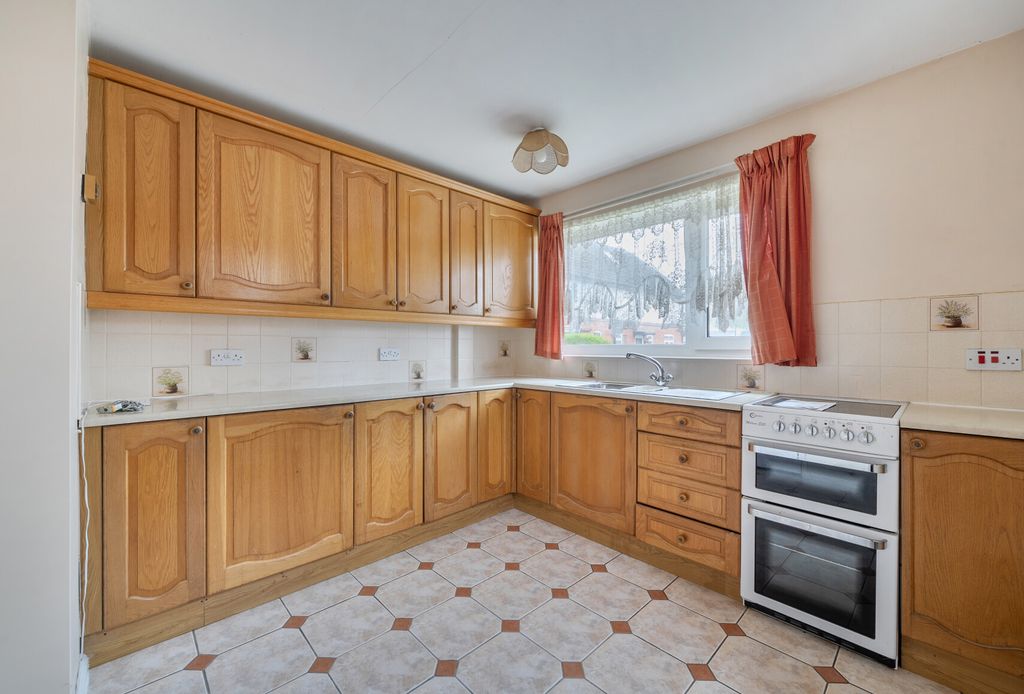 Property photo 2 of 10 1440529-6-69d7Abb...