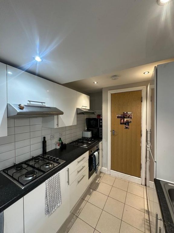 Property photo 2 of 8 9325291.Jpg