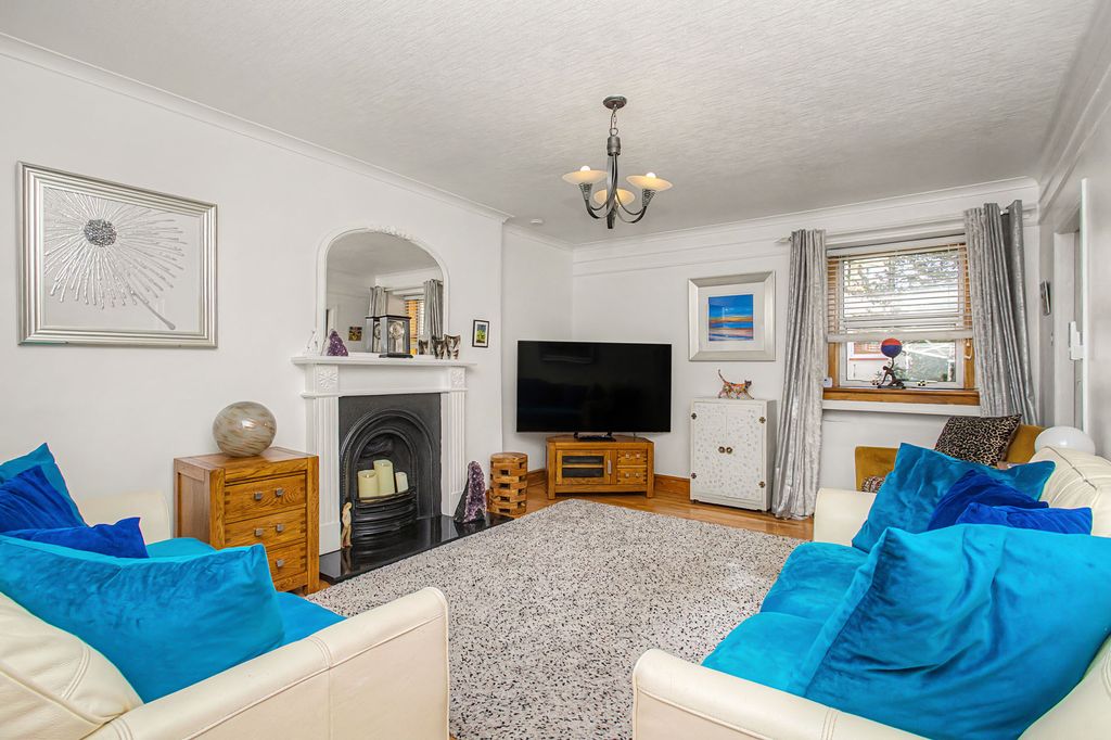 Property photo 2 of 12 Property Image 2