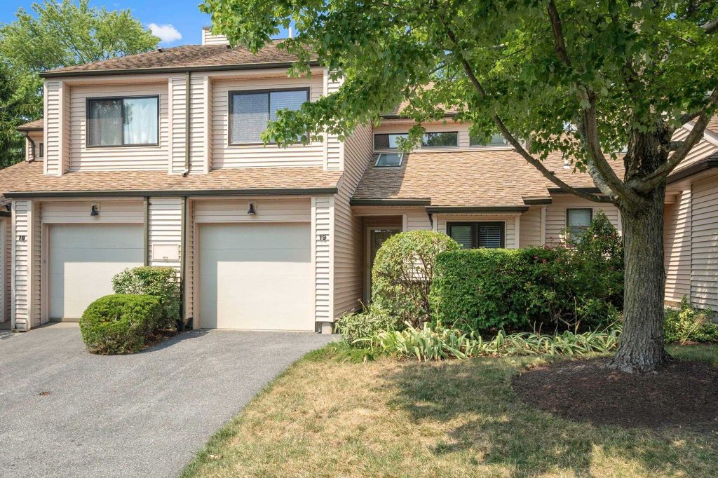 Property photo 1 of 31