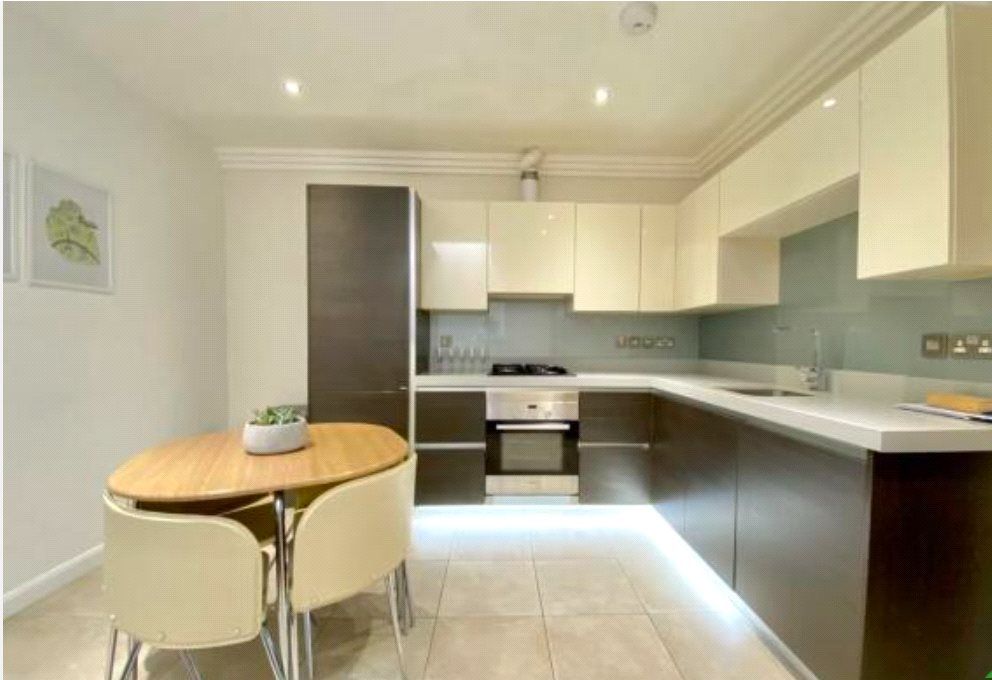 Property photo 1 of 11 Picture No. 01