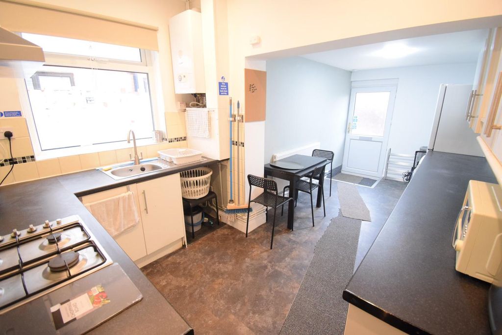 Property photo 2 of 28 Whatsapp Image 2025-06-10 At 14.32.59 (2).Jpeg