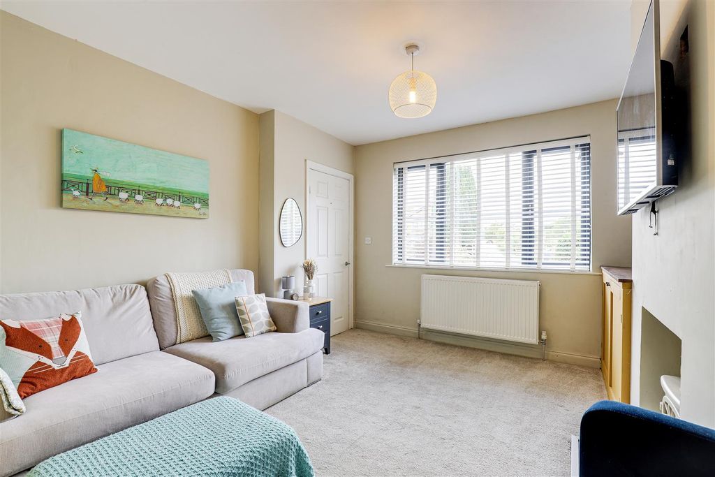 Property photo 3 of 18 Img_4516-Img_4520.Jpg