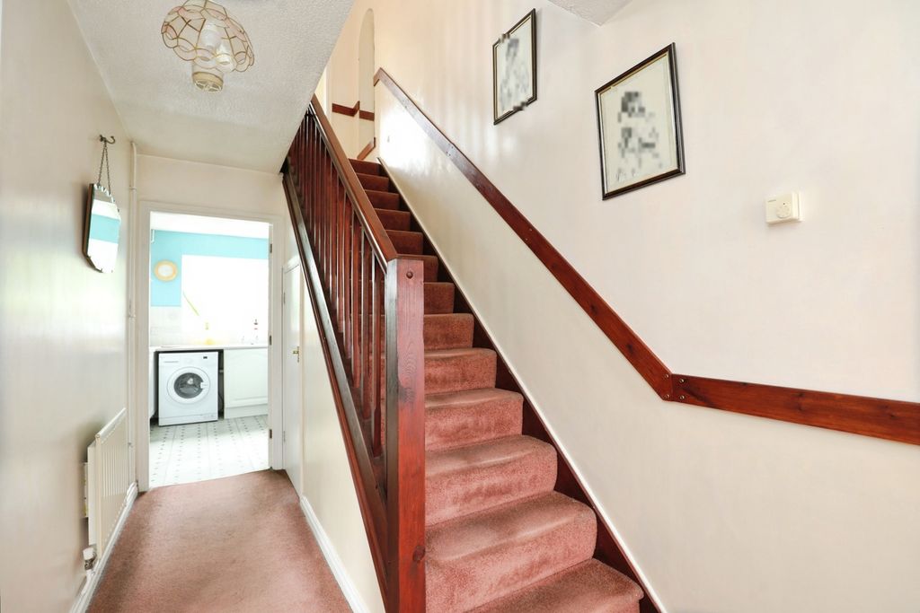 Property photo 2 of 17 Pbox-Img.Jpg