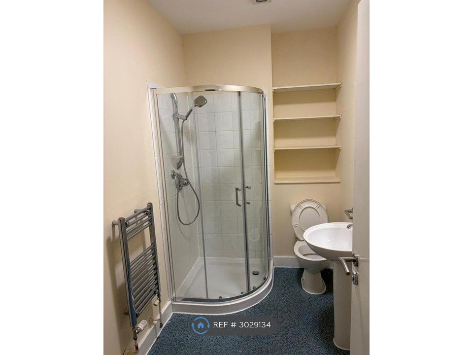 Property photo 3 of 3