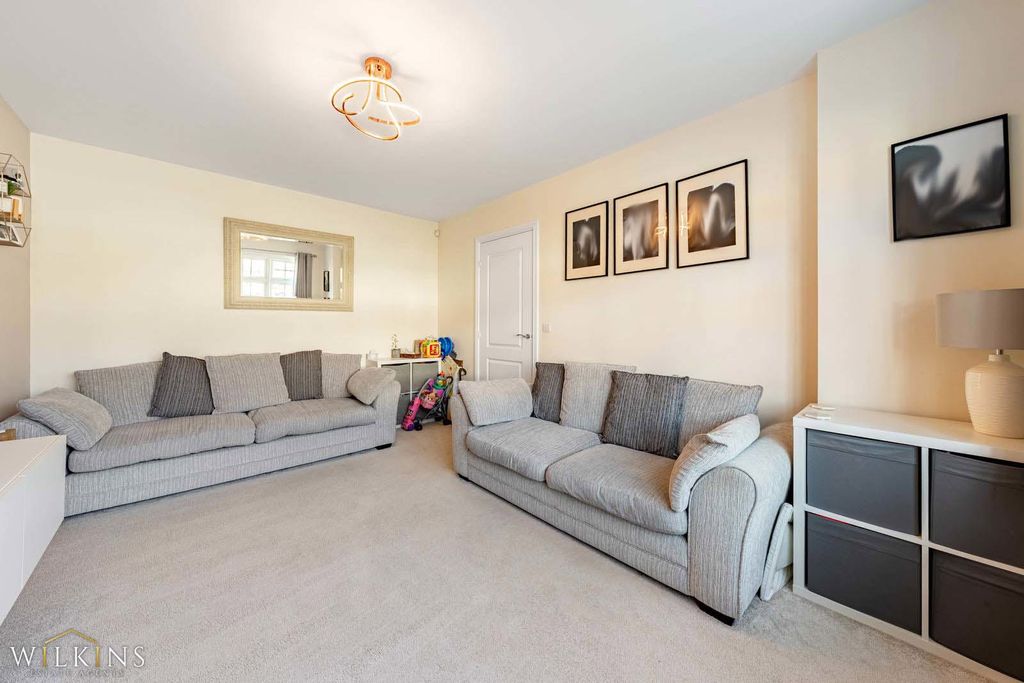 Property photo 3 of 25 Photograph