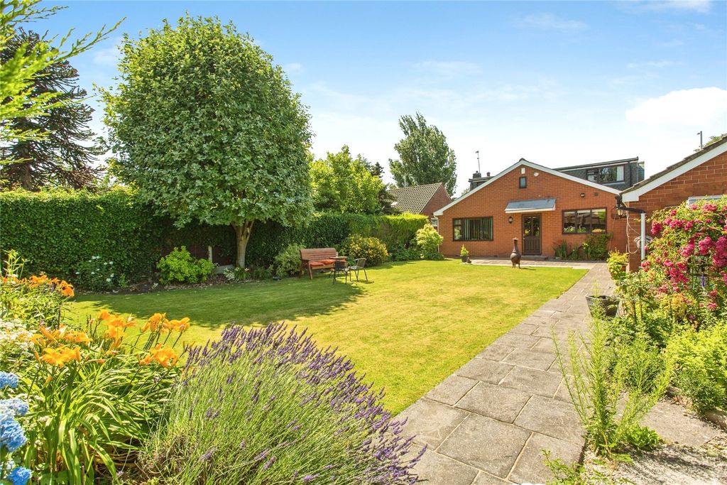 Property photo 2 of 19 Rear Garden
