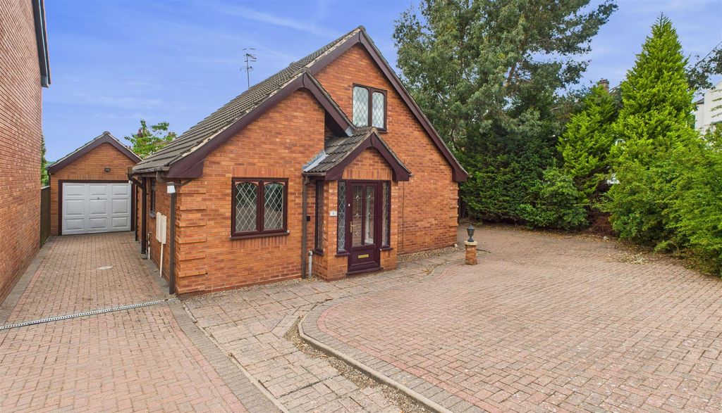 Property photo 1 of 20 Cam05101G0-Pr0054-Still023 - New Edited.Jpg