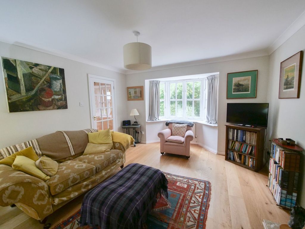 Property photo 3 of 16