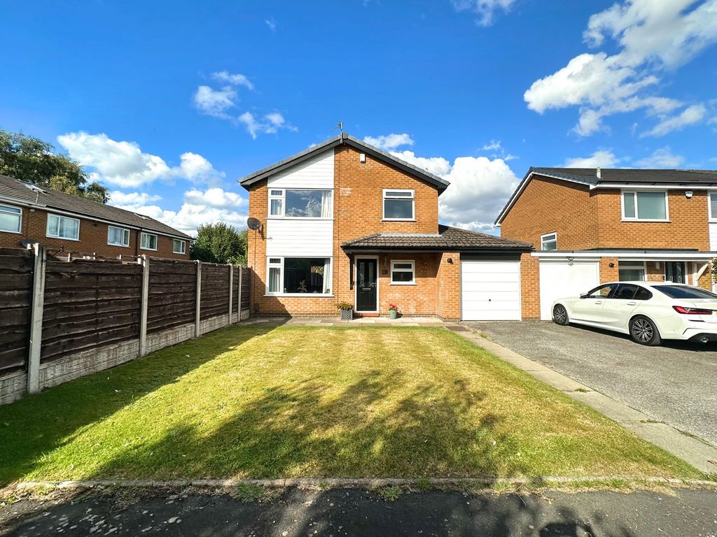 Property photo 1 of 36