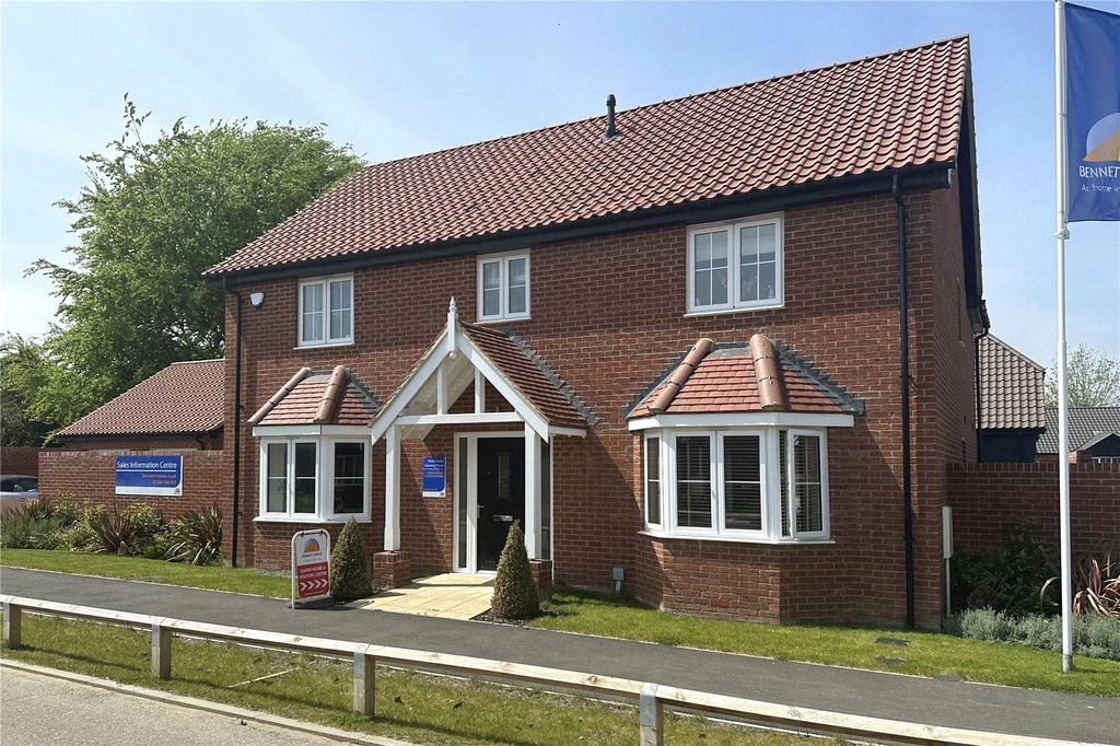 Property photo 2 of 17 Picture No. 26