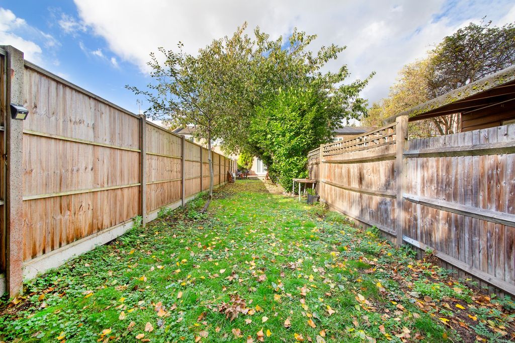 Property photo 2 of 16