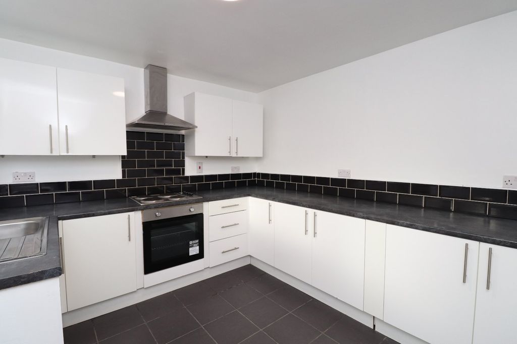 Property photo 3 of 15 Picture No. 03