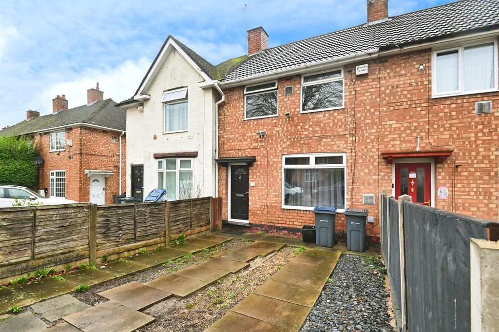 Property photo 2 of 17