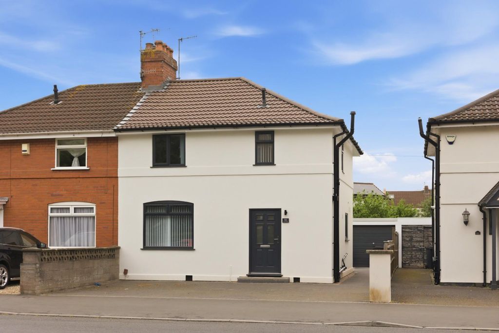 Property photo 1 of 21 Duckmoor Road-4.Jpg
