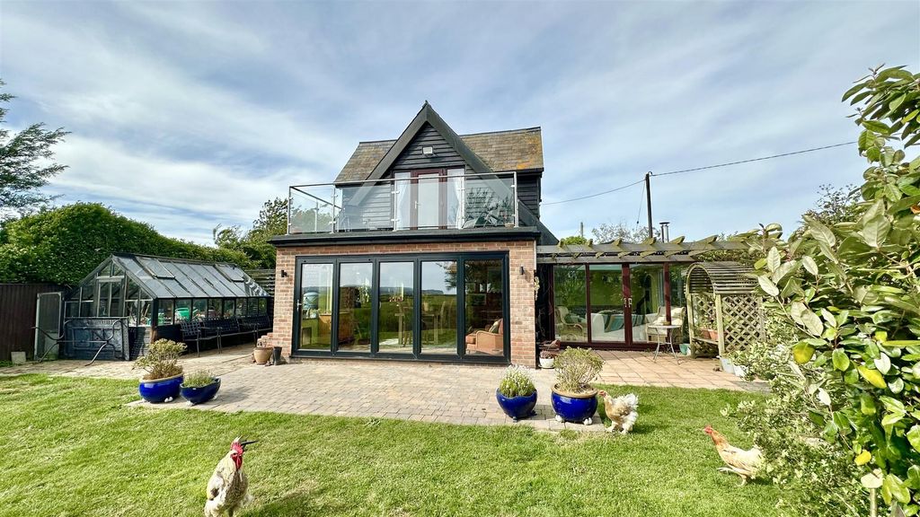 Property photo 1 of 46