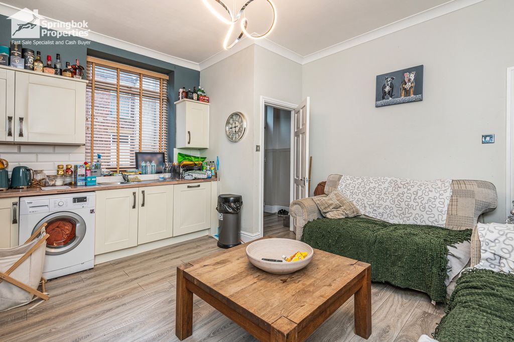 Property photo 3 of 12 Image 3