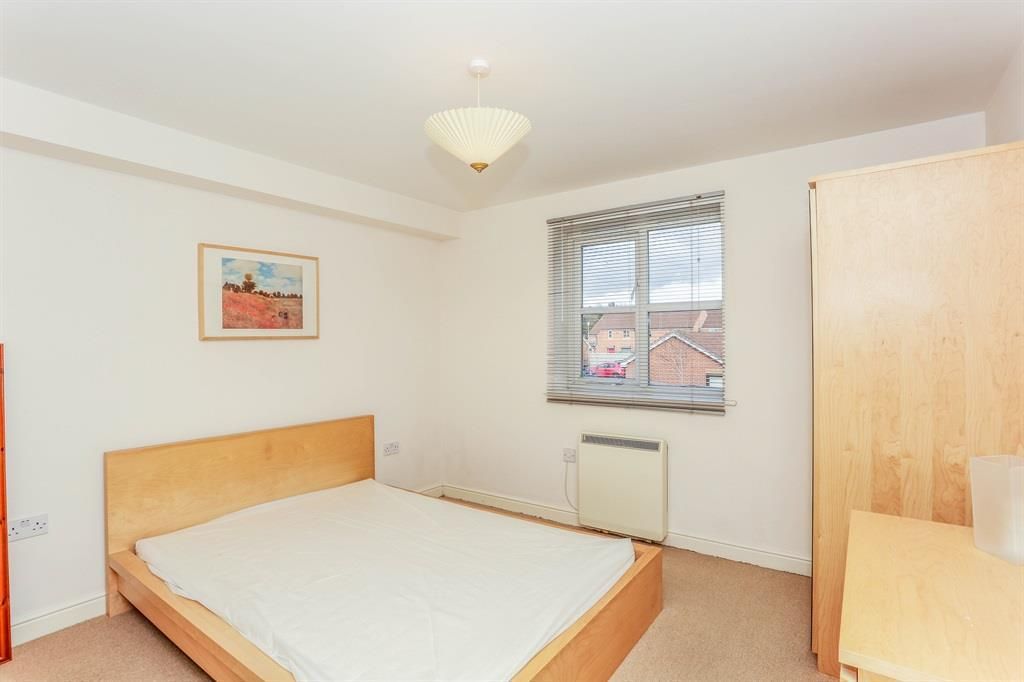 Property photo 3 of 8 Bedroom 1