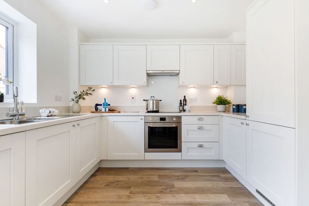 Property photo 2 of 17 Photo Is Of Show Home