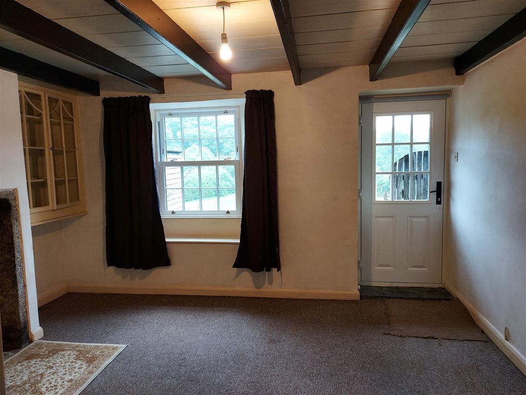 Property photo 3 of 7 1000007855.Jpg