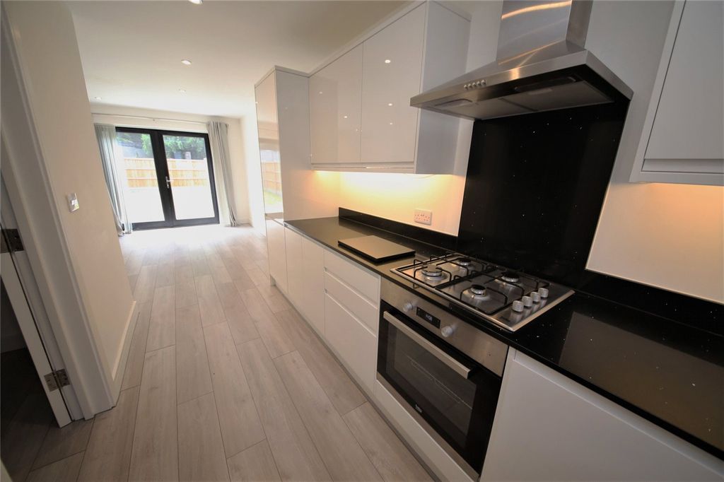 Property photo 3 of 13 Picture No. 03