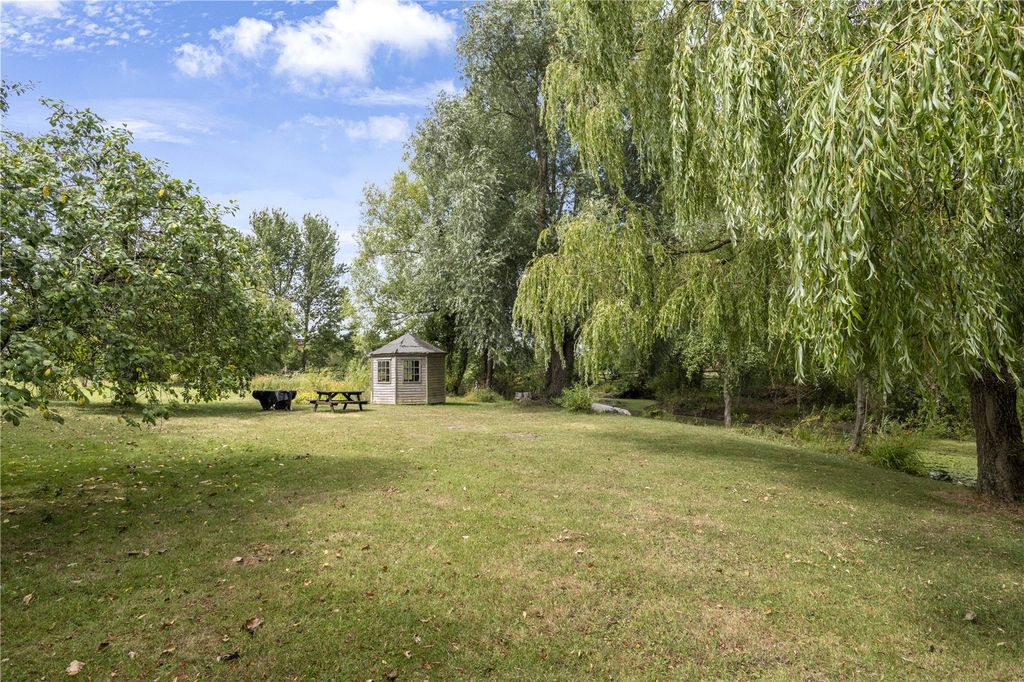 Property photo 3 of 23 Picture No. 38