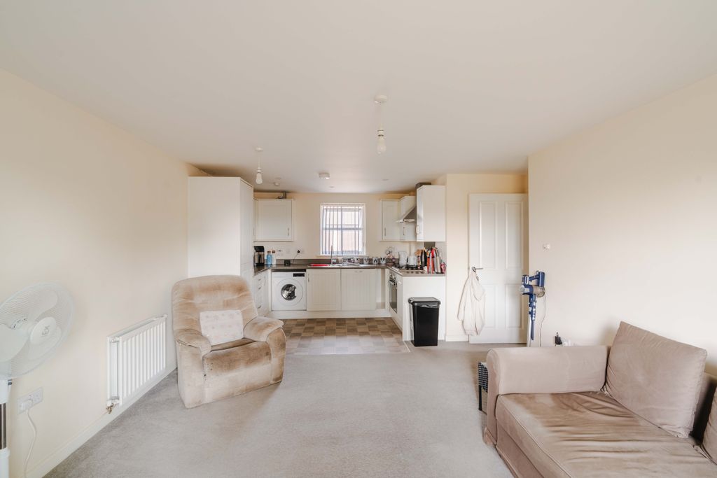 Property photo 3 of 13 2