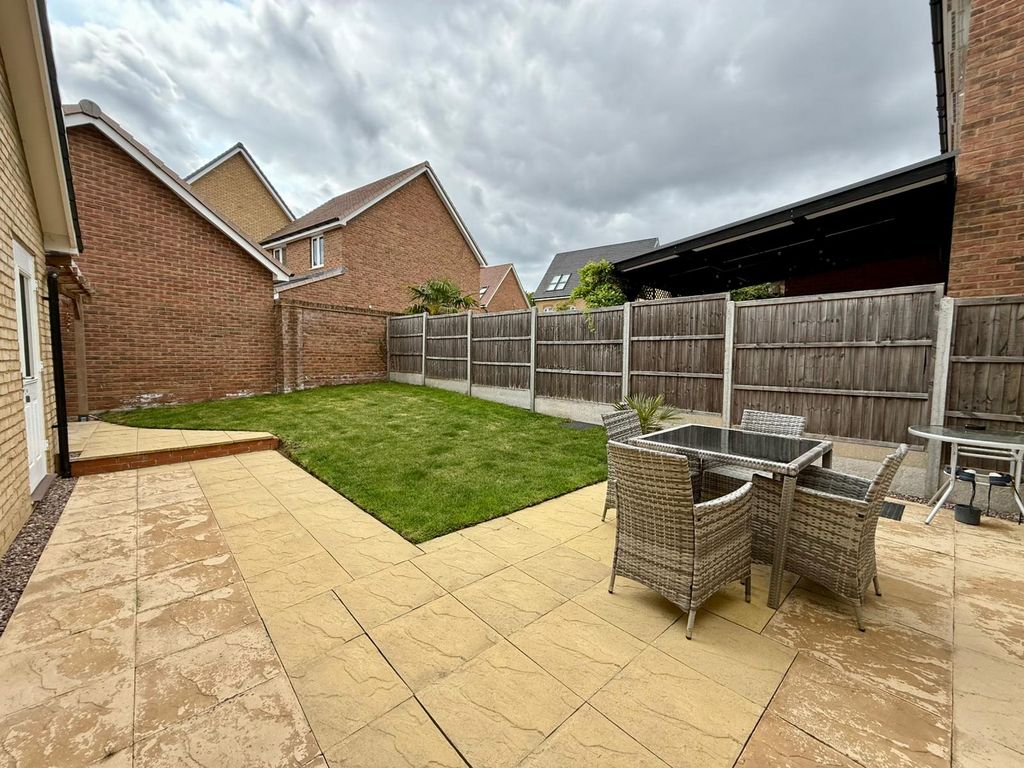 Property photo 2 of 12 Photo 6