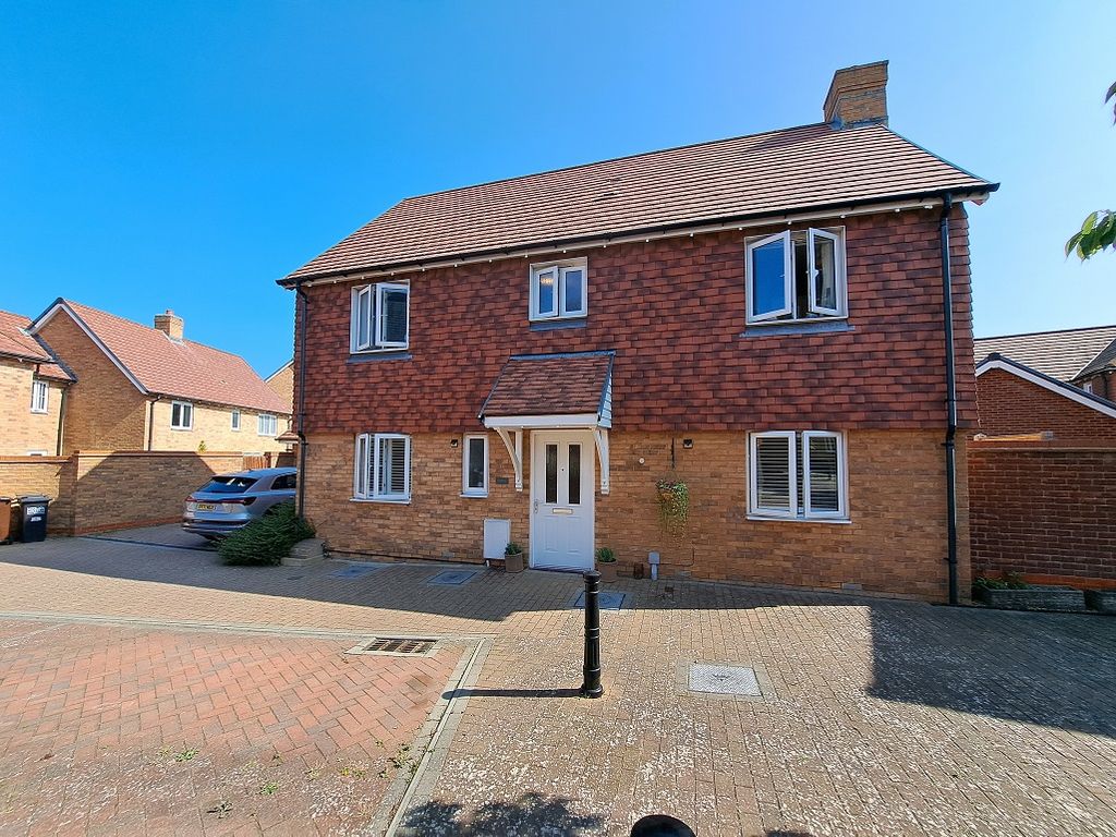 Property photo 1 of 24 Outside