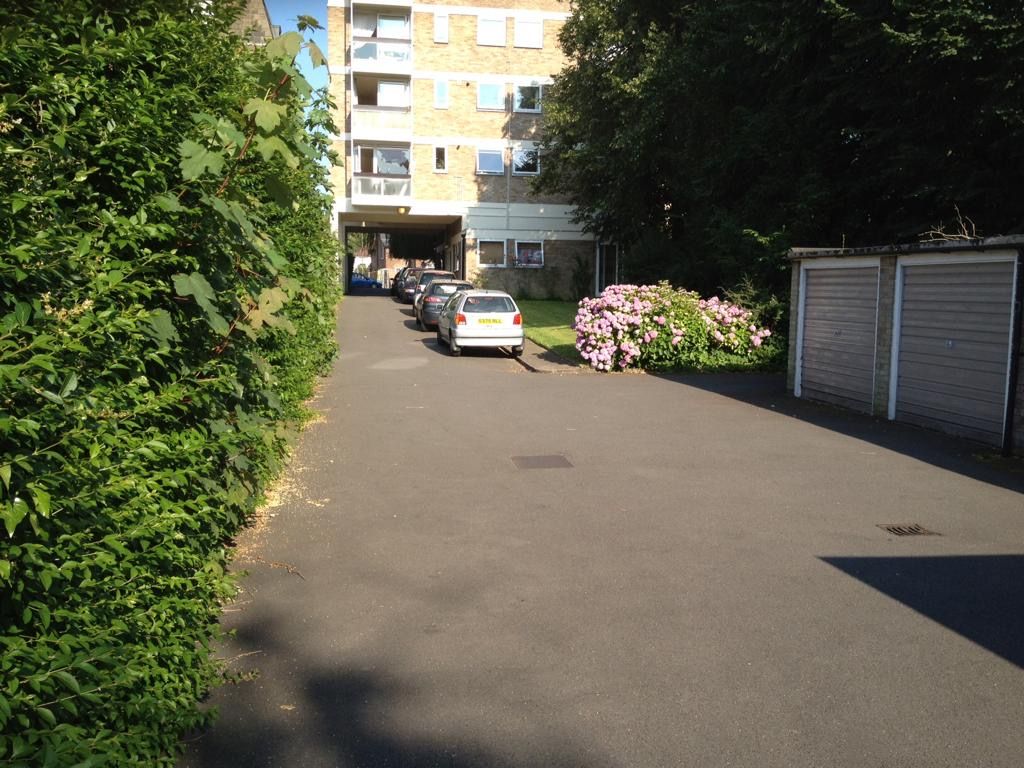 Property photo 1 of 3