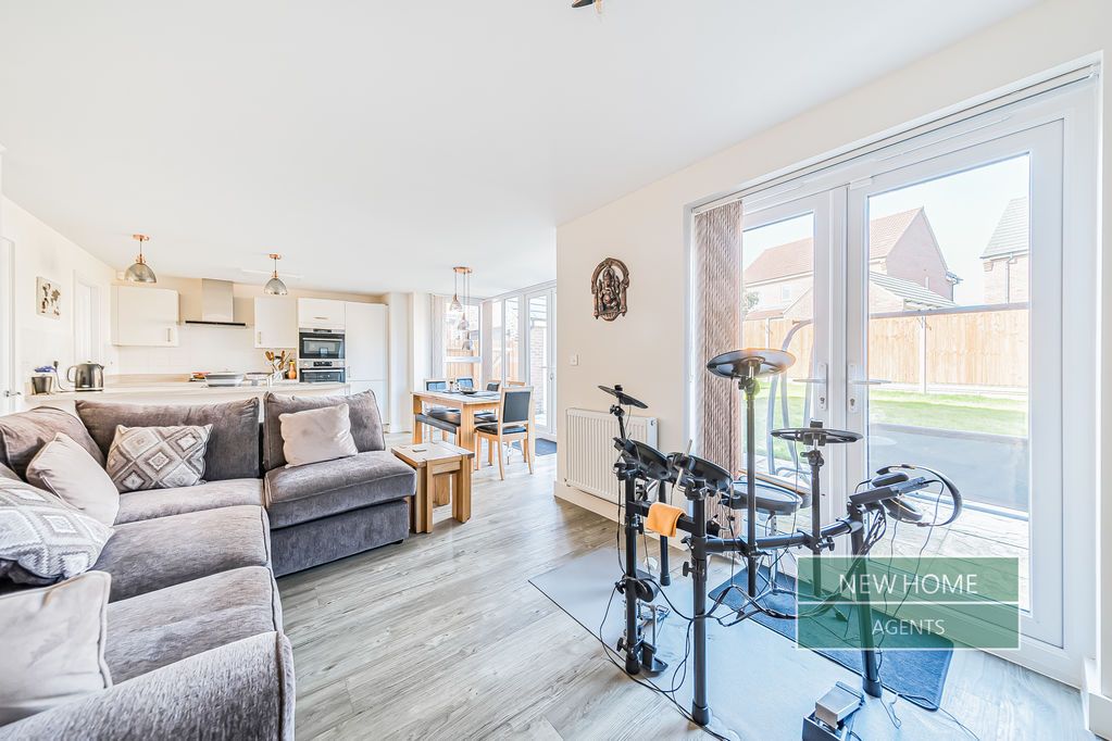 Property photo 3 of 20 Photo 18