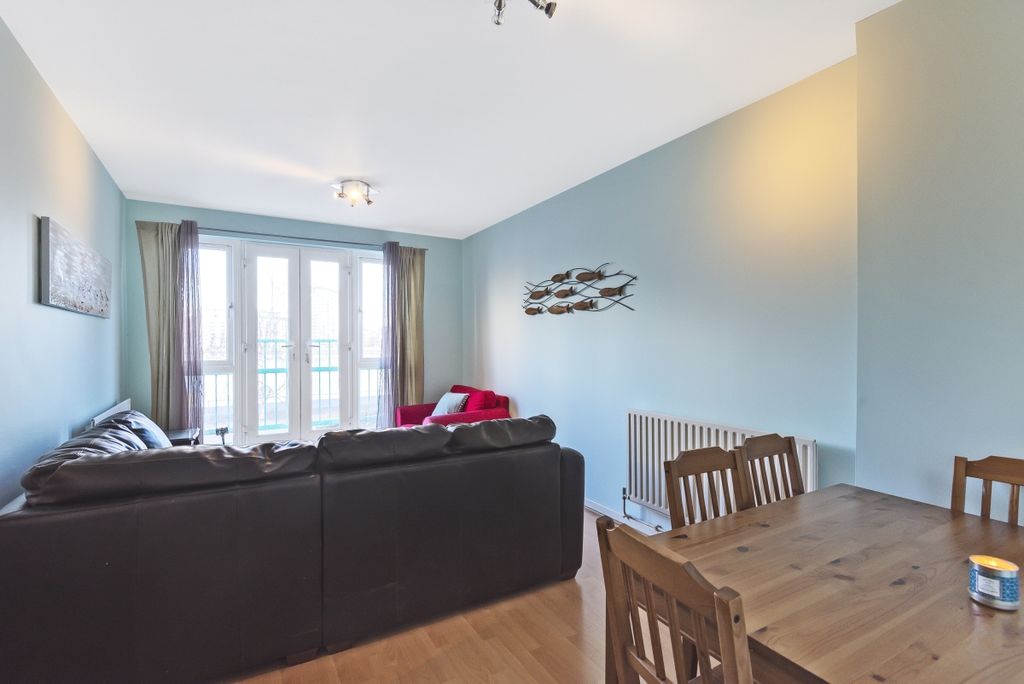 Property photo 2 of 6 548109 (2)