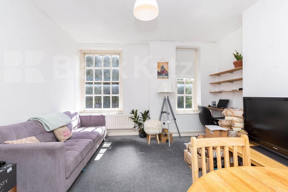 Property photo 2 of 7