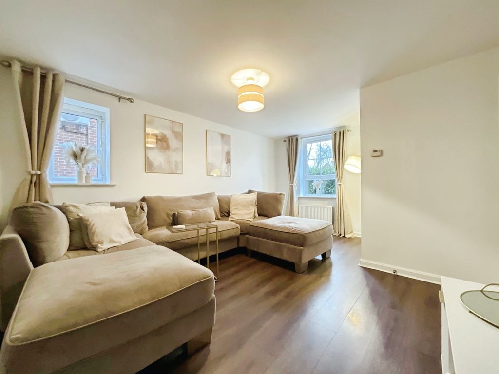 Property photo 2 of 20 8d5448A8F26Ded7Bf16F8446B224c64c78E76c61.Jpeg