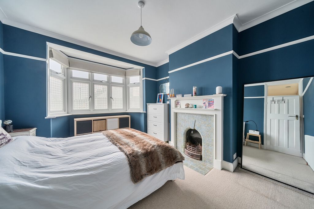 Property photo 3 of 15 1433183-6-69c2660...